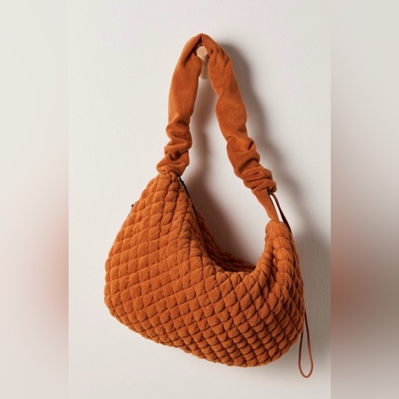 FP Movement x Free People Pucker Up Fleece Carryall in Toasted Almond - Picture 2 of 9